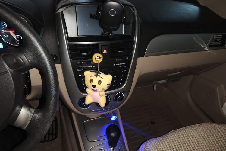 Used Buick Excelle 2011 1.6LX-AT