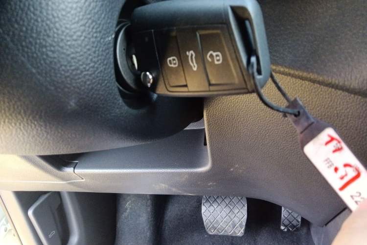 Used Volkswagen T-Cross 2023 1.5L Automatic Fashion Edition Interior 1