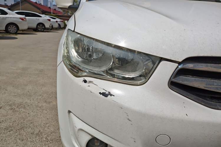 Used Citroen Elysee 2015 Qishang Edition 1.6L Automatic Fashion Model Right Front Headlight