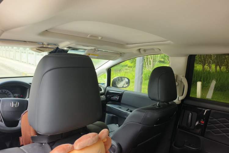 Used Honda Elysion 2019 2.0L Hybrid Luxury Edition