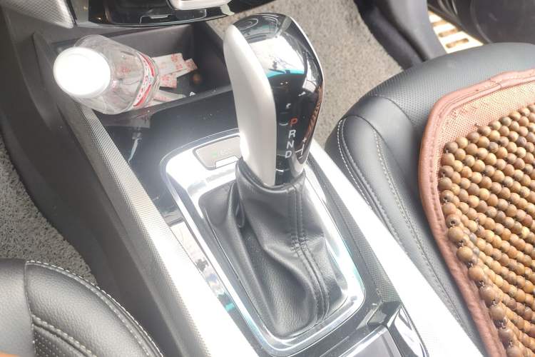 Used Luxgen U6 SUV 2015 1.8T Enhanced Charm Edition