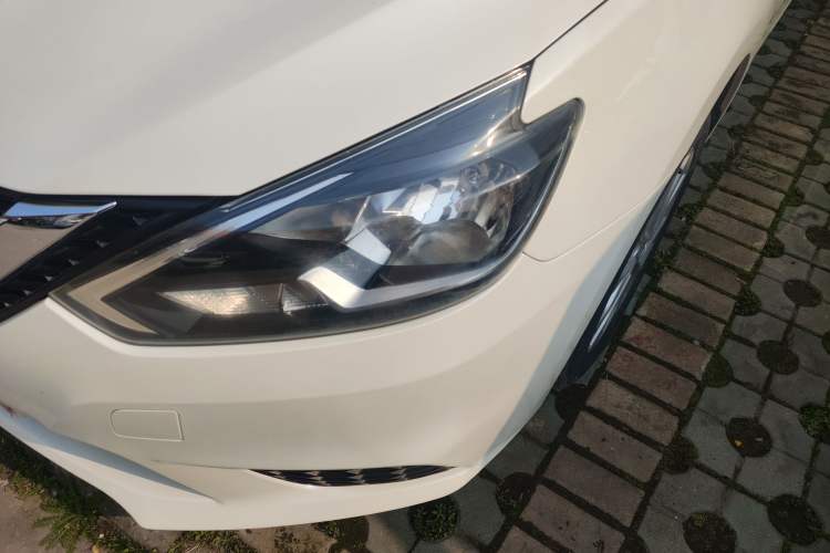 Used Nissan Sylphy 2022 Classic 1.6XE CVT Comfort Edition Left Front Headlight