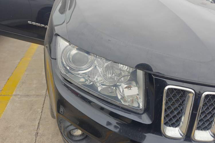 Used Jeep Compass 2012 2.0L two-wheel drive luxury version