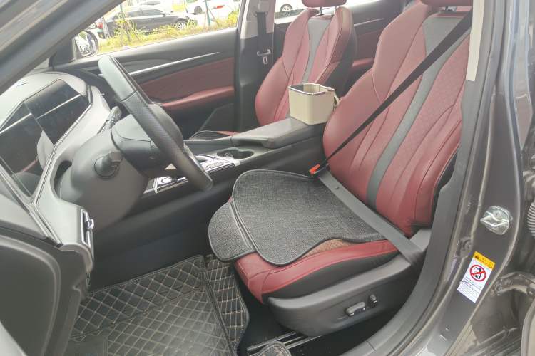 Used CHANGAN Eado 2021 PLUS Blue Whale NE 1.4T GDI DCT Flagship Model Left Front Seat