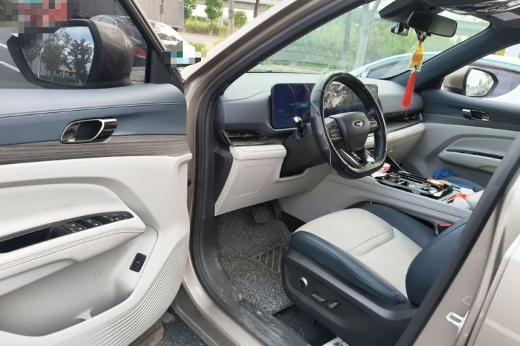 Used Ford Equator Sport 2022 EcoBoost 170 Premier Edition Driver Seat