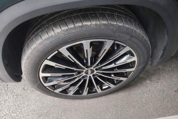 Used Geely Auto Monjaro L 2025 Dongfang Yao 2.0TD Automatic All-Wheel-Drive Wangyue Edition
