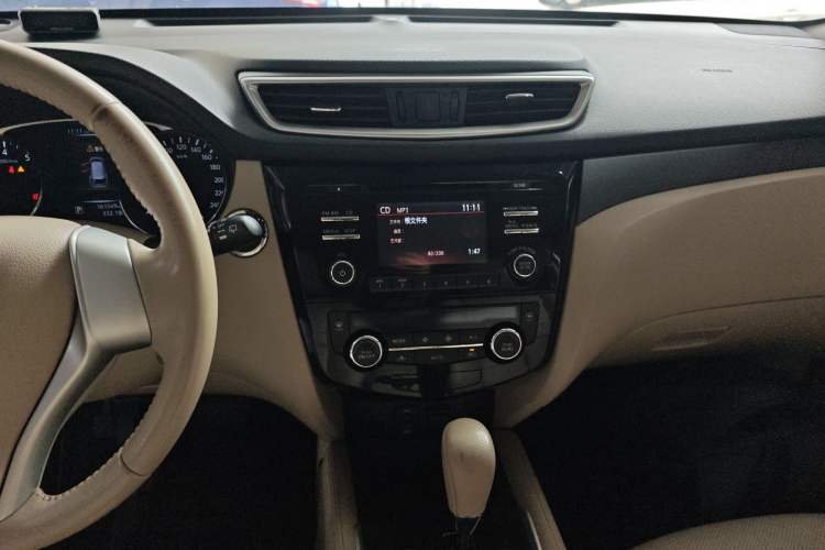 Used Nissan X-Trail 2014 2.0L CVT Comfort Edition 2WD
