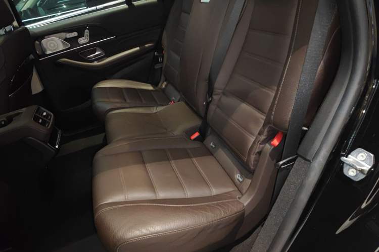 Used Mercedes-Benz GLS 2021 GLS 450 4MATIC Stylish Model