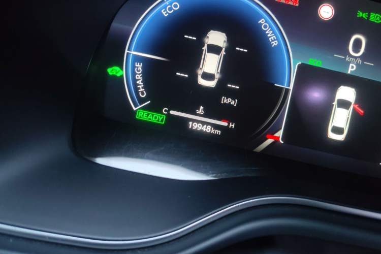 Used Toyota Avalon 2024 Dual-Motor 2.0L Luxury Edition
