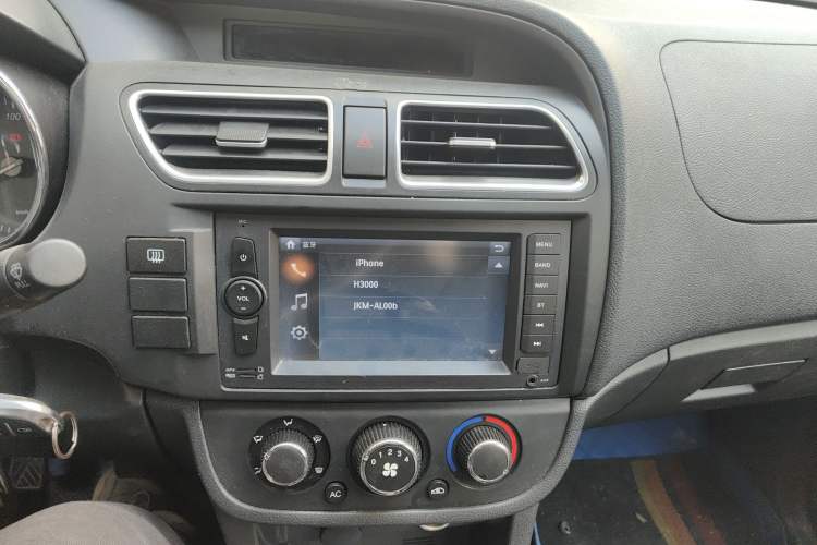 Used HYOSOW S2 2014 1.5L Manual Luxury Edition China IV
