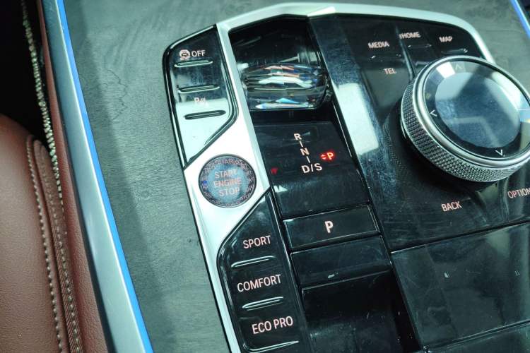 Used BMW X5 2023 xDrive 30Li Luxury M Sport Night Edition Package
