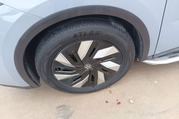 Used Venucia V DD-i 2023 110 km iE Version