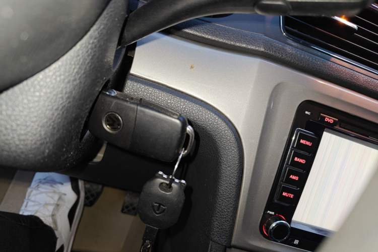 Used Volkswagen Lavida 2013 Restyled Classic 1.6L Automatic Comfort Edition Vehicle Key