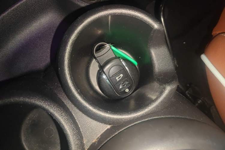 Used MINI 2022 Updated 1.5T COOPER Artist
