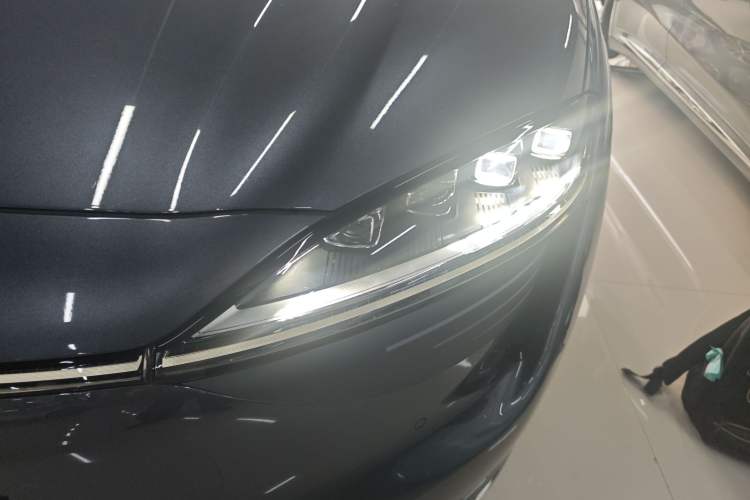 Used Hima Luxeed R7 2024 All-Electric 736 km Ultra