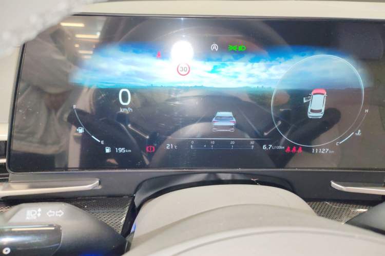 Used Kia Sportage (Chinese Domestic Model) 2023 1.5T Two-Wheel Drive Prestige Edition Instrument Cluster