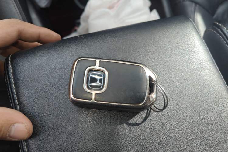 Used Honda Elysion 2016 2.4L Luxury Edition
