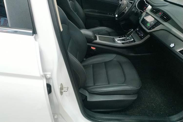 Used Geely Auto Emgrand GL 2018 1.4T DCT Elite Smart Connectivity Version Right Front Seat