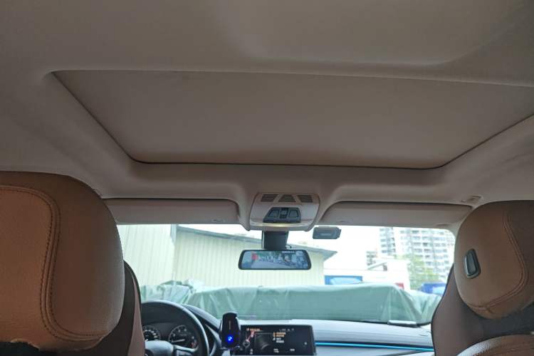 Used BMW X6 2015 xDrive28i Headliner