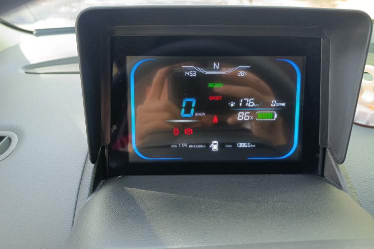 Used CHANGAN NEVO Lumin 2023 205km Xiangqin Version