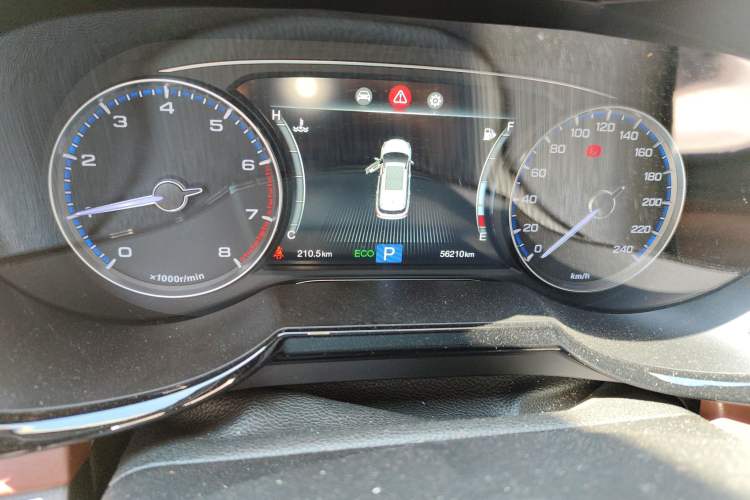 Used GAC Trumpchi GS8 2017 320T Two-Wheel Drive Luxury Edition (7 Seats)