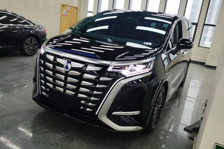 Used Denza D9 2022 DM-i 970 Four-Wheel Drive Flagship Model