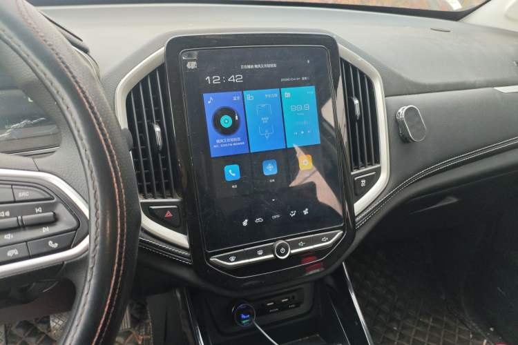 Used Baojun 530 2020 1.5T Manual Luxury Version 7 Seats
