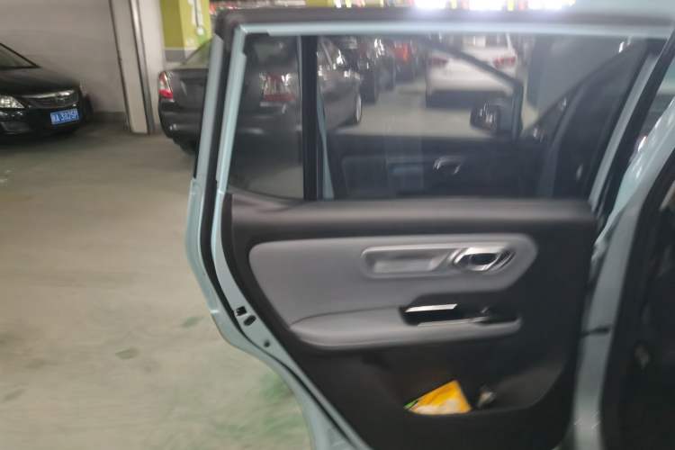 Used AION Y 2022 Plus 70 Tech Edition
