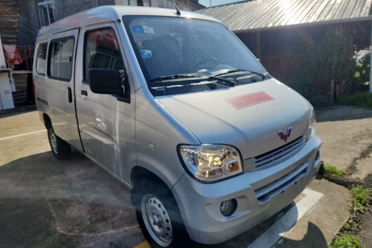 Used Wuling Zhiguang 2015 1.2L Practical LS-I Model
