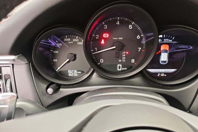 Used Porsche Macan 2024 Macan 2.0T Instrument Cluster