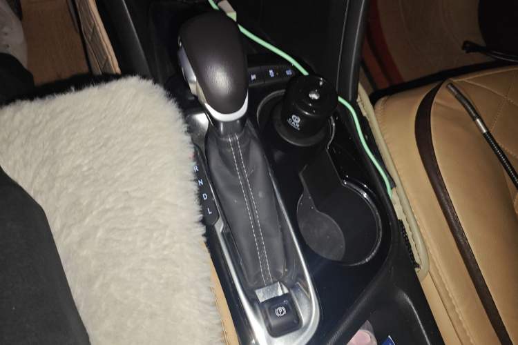 Used Buick Encore GX 2020 20T CVT Two-Wheel Drive Luxury Version Gear Lever