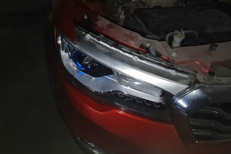 Used Haval H1 2015 1.5L AMT Luxury Model