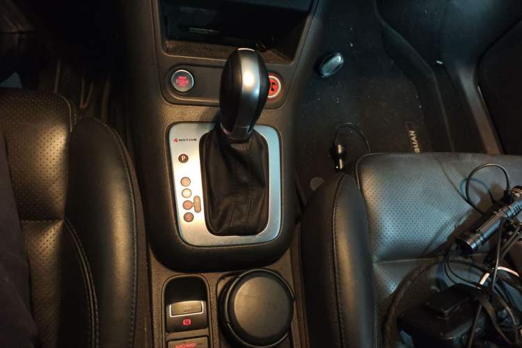 Used Volkswagen Tiguan L 2015 1.8TSI Automatic All-Wheel-Drive Luxury Model