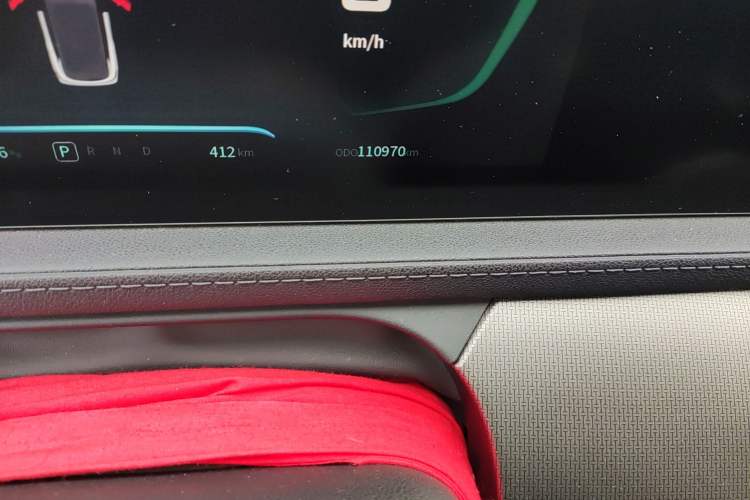 Used FORTHING Friday 2023 430 Elite Odometer Close Up