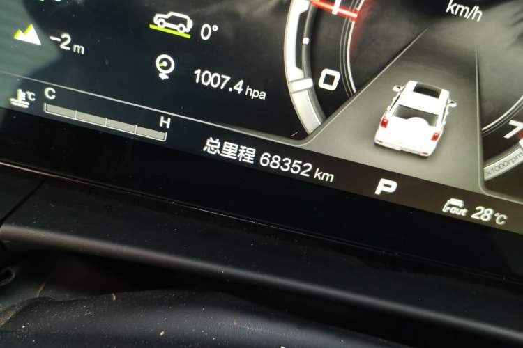 Used BAIC Off-Road BJ60 2022 2.0T May Day Edition Five Seats Odometer Close Up