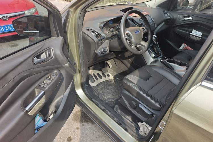 Used Ford Kuga 2015 1.5L GTDi Two-Wheel Drive Fashion Edition