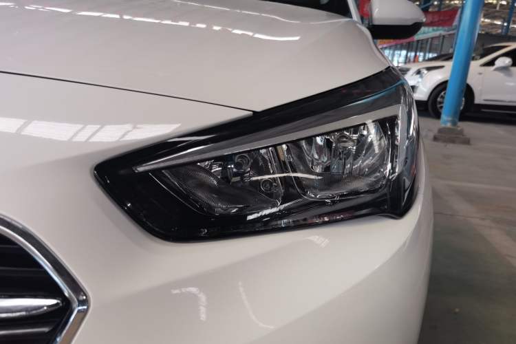 Used Buick Excelle 2020 15N CVT Elite Edition Left Front Headlight