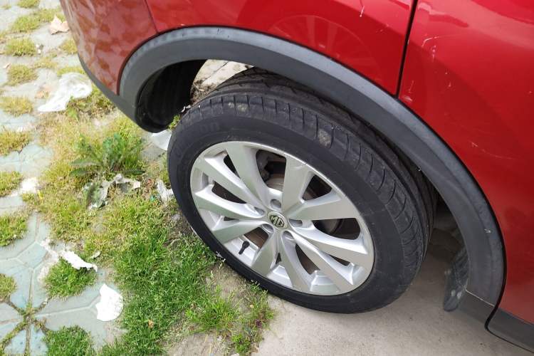 Used MG ZS 2017 1.5L Automatic Luxury Edition Right Rear Wheel Hub