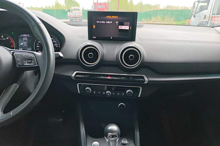 Used Audi Q2L 2021 35 TFSI Fashion Dynamic Model