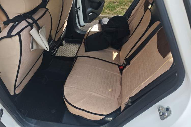 Used Roewe i6 MAX New Energy 2020 1.5T PHEV Sporty Cool Edition Left Rear Seat