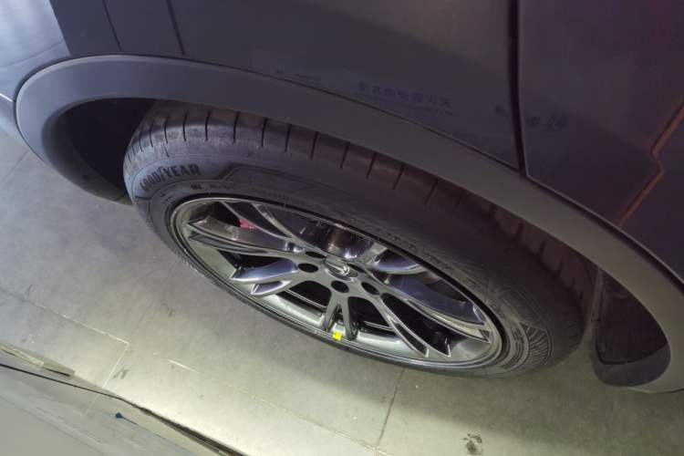 Used Tesla Model Y 2024 Rear-Wheel-Drive Version