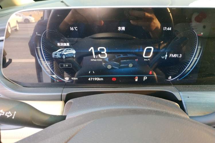 Used Buick GL8 2022 ES Land Cruiser 653T Luxury Model