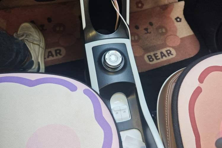 Used Wuling Hongguang MINIEV 2022 GAMEBOY 200km Gaming Edition with Lithium Iron Phosphate