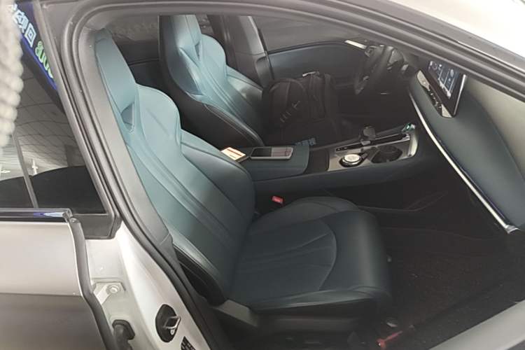Used MG 7 2023 1.5T DCT Elegant & Graceful Edition