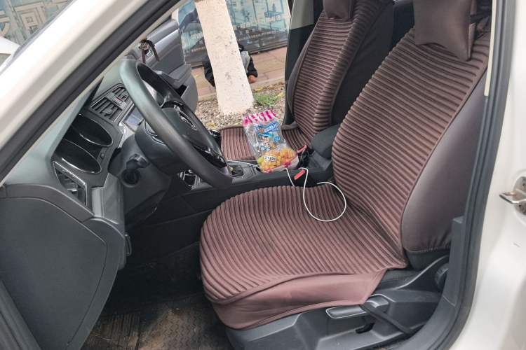 Used Volkswagen Lamando 2017 230TSI Manual Trend Edition
