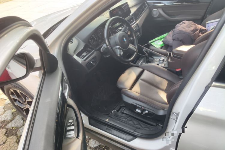 Used BMW X1 2021 Restyled sDrive25Li Leading Edition Driver Seat