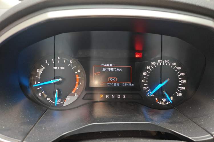 Used Ford Edge 2018 Facelifted EcoBoost 245 Two-Wheel-Drive Platinum Edition 5 Seats China V Emission Standard