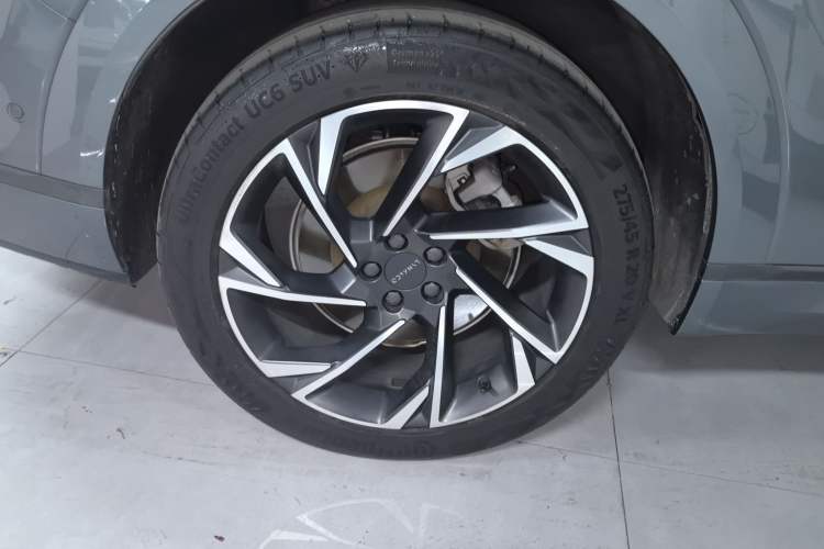 Used Lynk & Co 09 EM-P 2021 2.0T PHEV Halo Six-Seater
