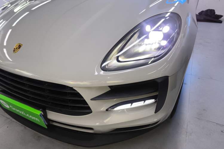 Used Porsche Macan 2021 Macan 2.0T Left Front Headlight
