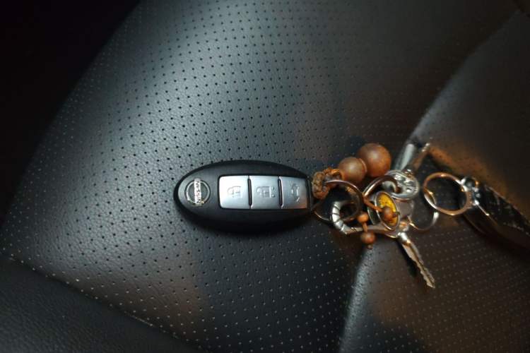 Used Nissan Sylphy 2019 1.6XV CVT Smart Connect Luxury Edition China VI Standard Vehicle Key